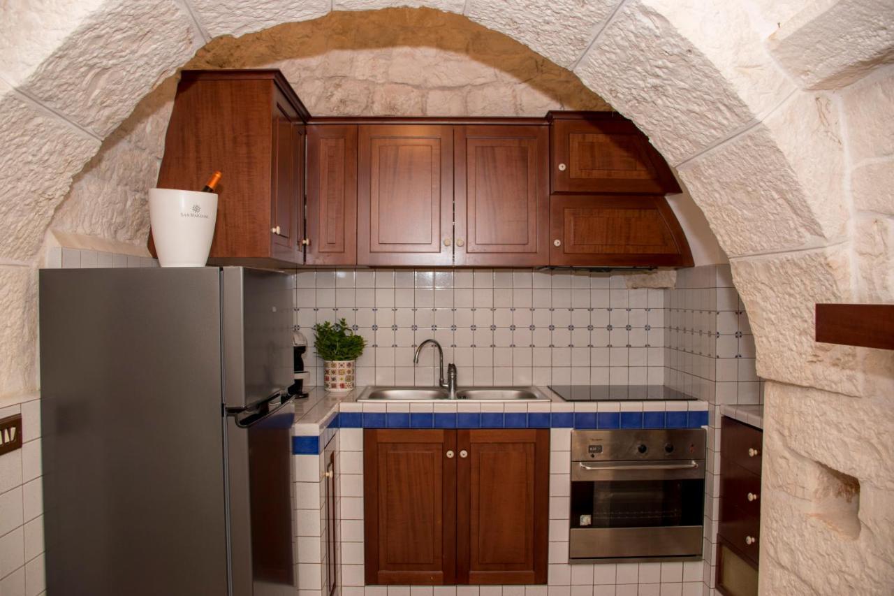 Pavi Trulli E Suites Локоротондо Екстериор снимка