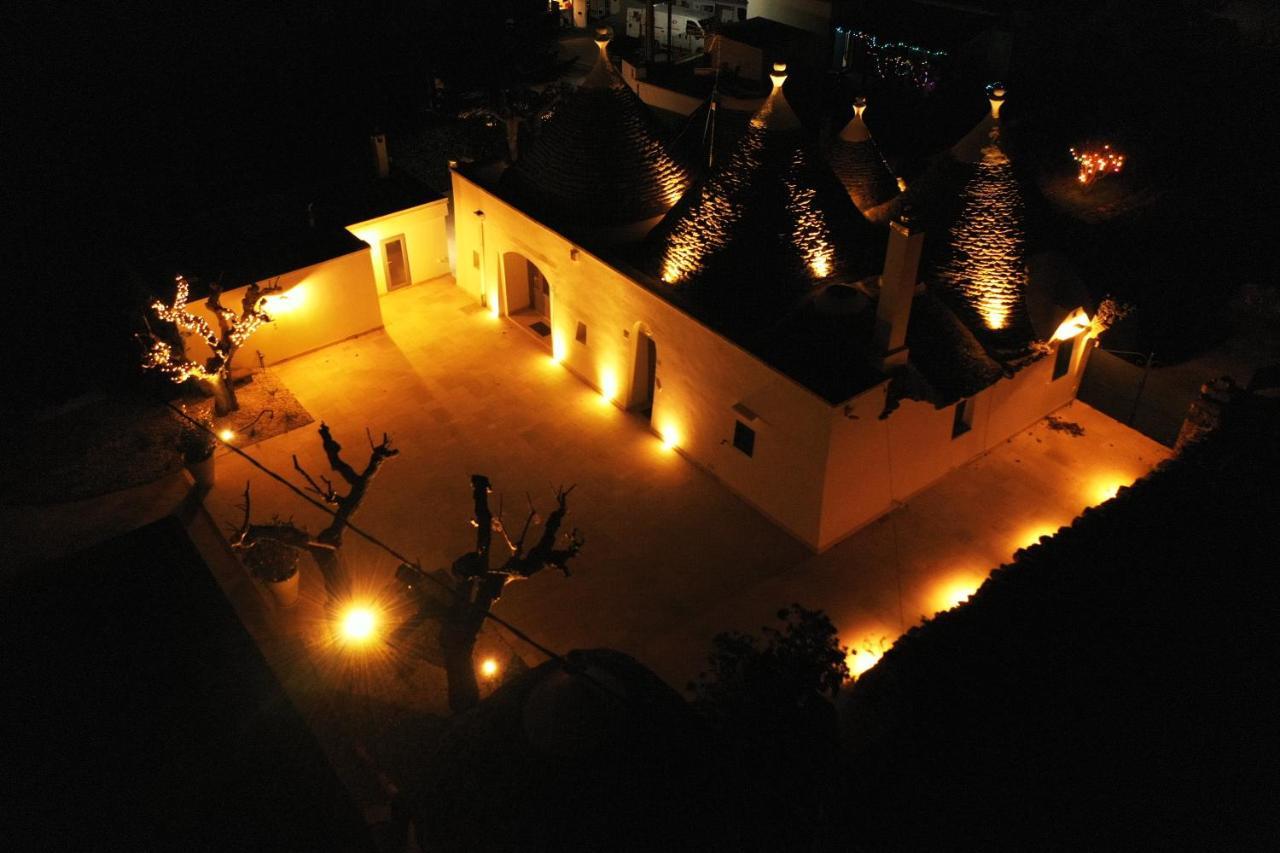 Pavi Trulli E Suites Локоротондо Екстериор снимка