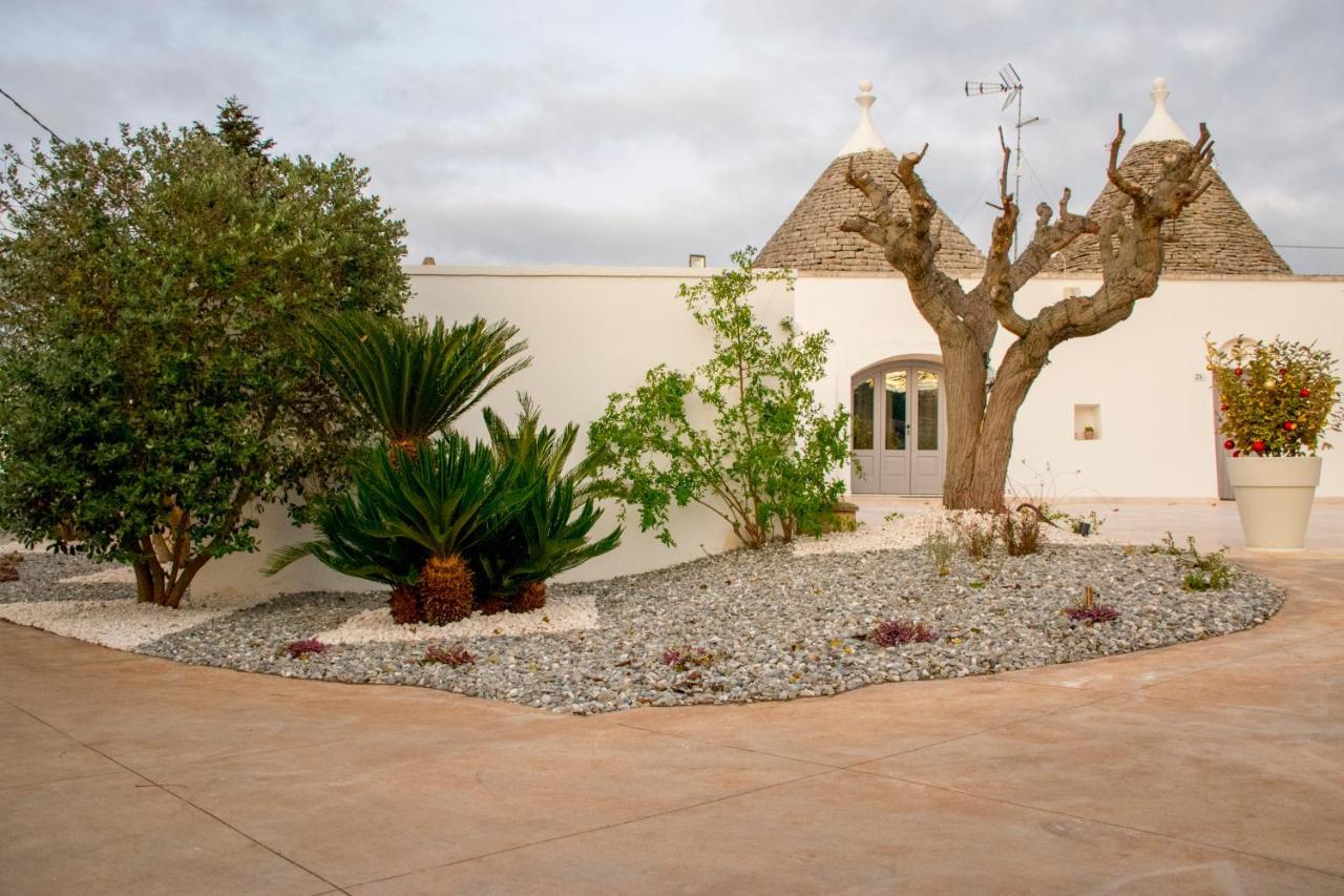 Pavi Trulli E Suites Локоротондо Екстериор снимка