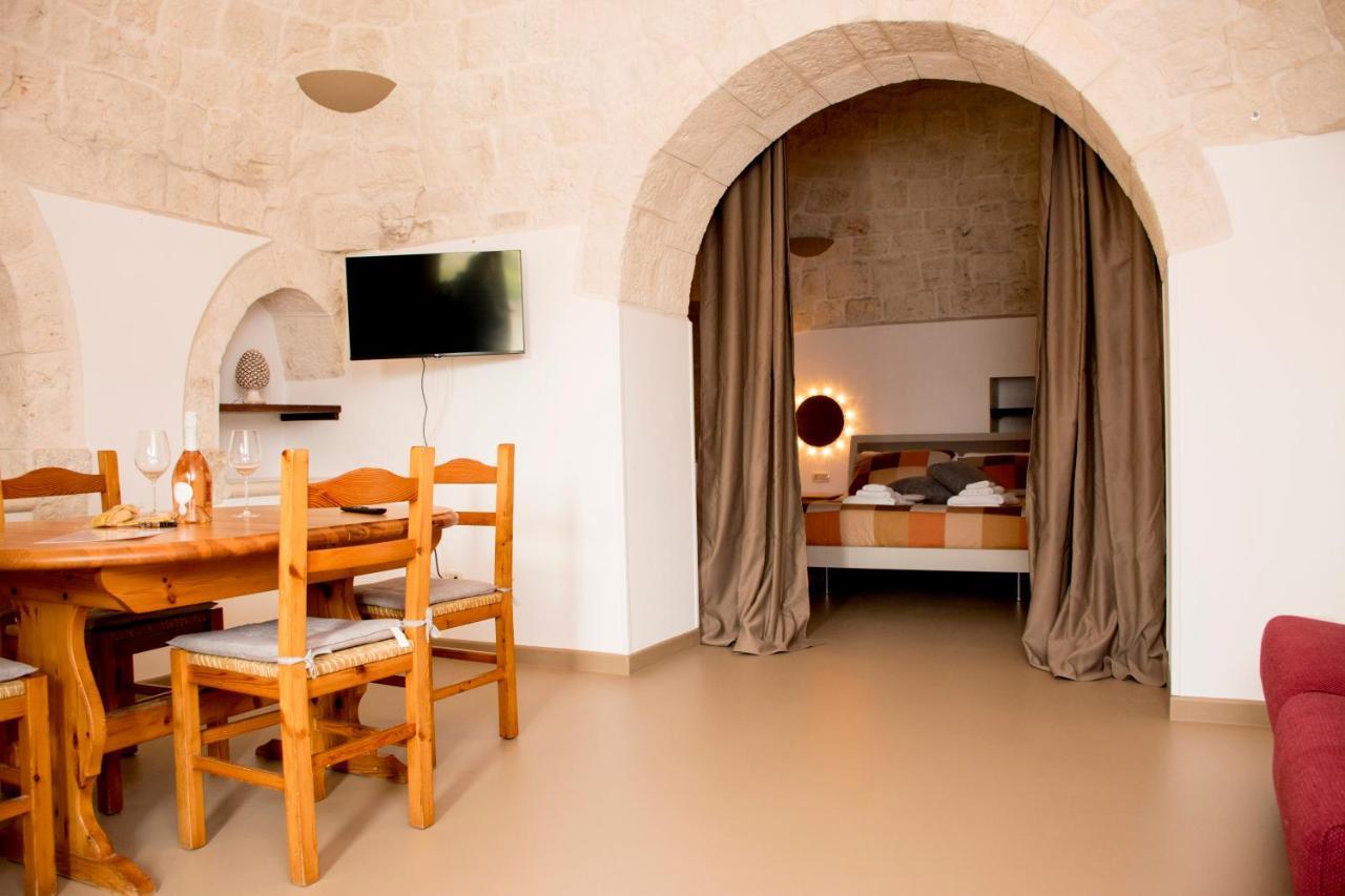 Pavi Trulli E Suites Локоротондо Екстериор снимка